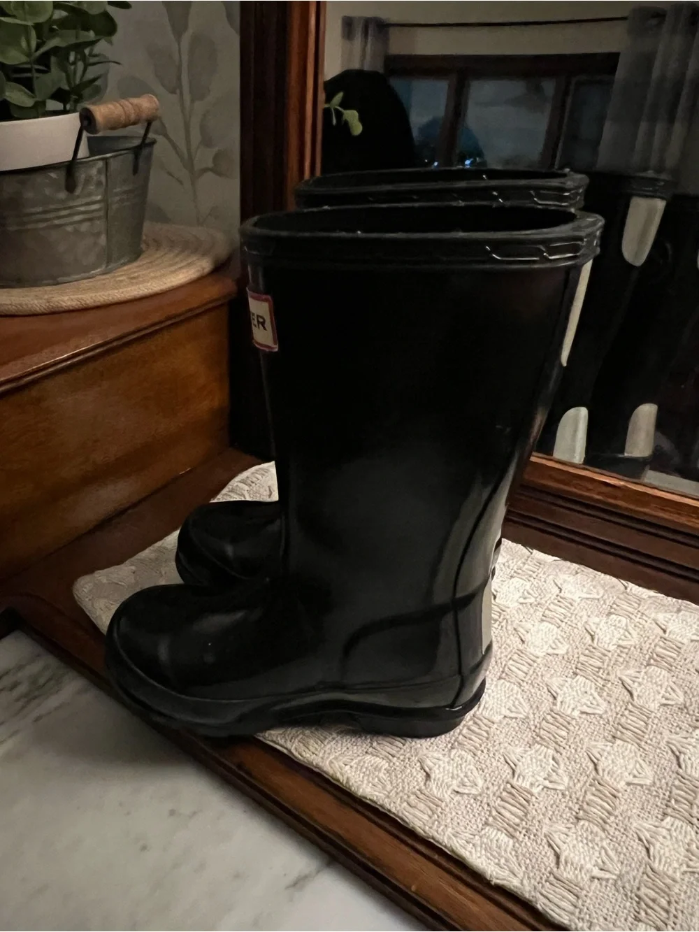 HUNTER Classic High Gloss Preppy Riding Outdoor Rain Boots Black Kid's Sz 8‎ GUC